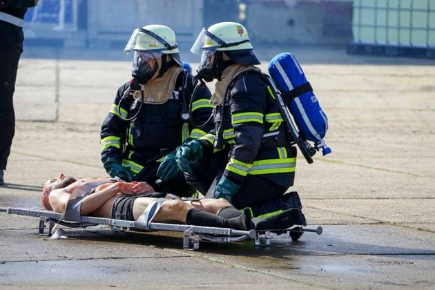 CNTV REDSTORM Bundeswehr Exercise Red Storm Charlie, Day 2 in Hamburg, September 25, 2026. On Day 2 of the Bundeswehr exercise Red Storm Charlie, a chemical accident was simulated in collaboration with the fire depa