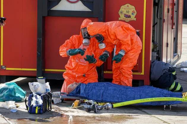 CNTV REDSTORM Bundeswehr Exercise Red Storm Charlie, Day 2 in Hamburg, September 25, 2026. On Day 2 of the Bundeswehr exercise Red Storm Charlie, a chemical accident was simulated in collaboration with the fire depa