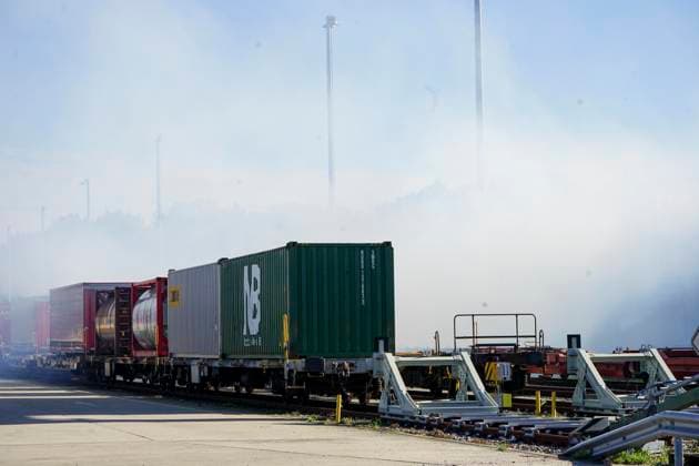 CNTV REDSTORM Bundeswehr Exercise Red Storm Charlie, Day 2 in Hamburg, September 25, 2026. On Day 2 of the Bundeswehr exercise Red Storm Charlie, a chemical accident was simulated in collaboration with the fire depa