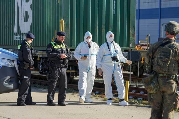 CNTV REDSTORM Bundeswehr Exercise Red Storm Charlie, Day 2 in Hamburg, September 25, 2026. On Day 2 of the Bundeswehr exercise Red Storm Charlie, a chemical accident was simulated in collaboration with the fire depa