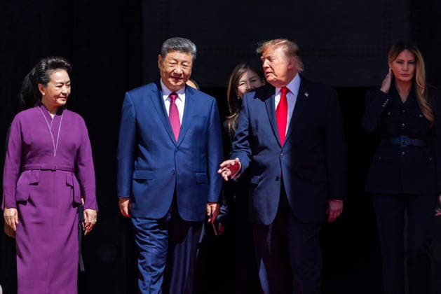 US President Trump and Chinese President Xi visit the National Archives in Washington DC US President Donald Trump (C-R) and First Lady Melania Trump (R) escort Chinese President Xi Jinping (C-L) and First Lady of China Peng Liyuan (L) from the National Archives in Washington, DC, USA, 25 September 2026. President Xi’s three-day state visit is his first to DC in 11 years. WASHINGTON DC United States  Copyright: xPool ABACAx