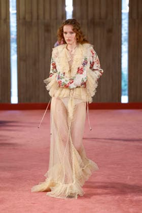 Blumarine Ready-to-Wear Spring Summer 2027 Fashion Show at Milan Fashion Week, on September 25, 2026, Bestimage, Milan, Italy  Copyright: xAgencex xBestimagexAgencex xBestimagex