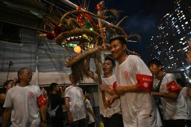 RECORD DATE NOT STATED Hong Kong Pok Fu Lam Village Fire Dragon 2026 Performers performing the fire dragon dance in Pok Fu Lam Village at Mid-autumn Festival on September 25, 2026 in Hong Kong. (Photo by Kobe Li Nexpher Images) Hong Kong