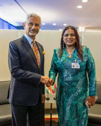 RECORD DATE NOT STATED EAM S. Jaishankar meets Maldives FM Iruthisham Adam New York U.S. , Sep 25 (ANI): External Affairs Minister S. Jaishankar meets Maldives Foreign Minister Iruthisham Adam on the sidelines of the 81st United Nations General Assembly (UNGA81), in New York on Thursday. (@DrSJaishankar X ANI Photo) New York United States of America Copyright: xx ANI_20260925019