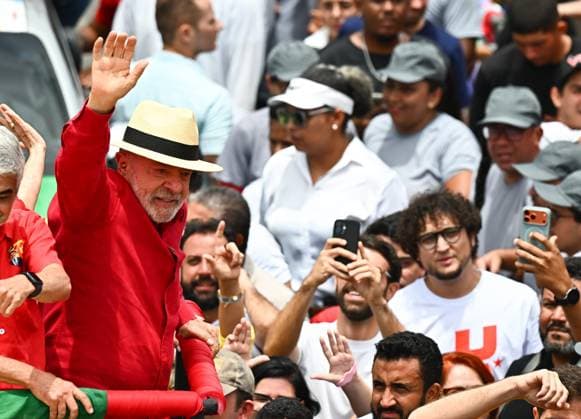 Brazilian Presidential Election Campaign PHOTOPQR OUEST FRANCE Franck Dubray Recife September 25, 2026 Report from Recife, Brazil, on the presidential election campaign, featuring a march and rally by President and candidate Lula (Luiz Inácio Lula da Silva), with the mayor of Recife Joao Campos Photo by Franck Dubray: Presidential election campaign in Brazil on September 25, 2026, in Recife, France  Copyright: xPHOTOPQR OUESTxFRANCE MAXPPPxFranckxDubrayx 20260925OFR9359 20260925OFR9359