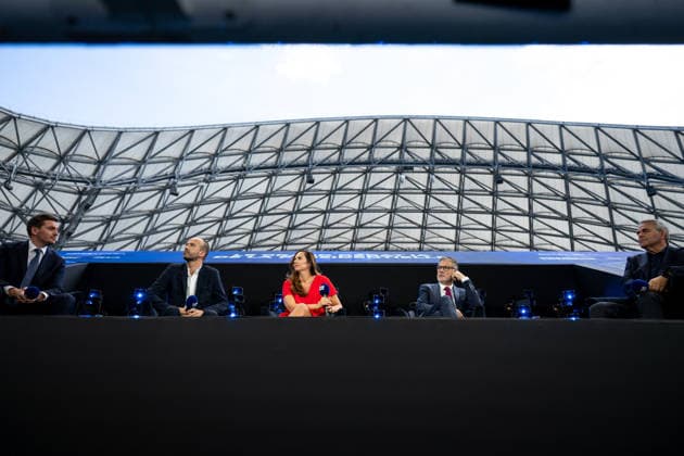 Artificial Intelligence Summit - Marseille Alexandre Loubet, Manuel Bompard, Sarah Knafo, Olivier Faure and Xavier Bertrant pictured during a presidential campaign debate around AI, during second day of Artificial Intelligence Marseille (AIM), a summit concerning AI in stade CEPAC Velodrome de Marseille, France on September 25, 2026. Photo by Laurent Coust ABACAPRESS.COM MARSEILLE France  Copyright: xCoustxLaurent ABACAx