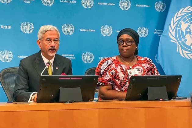 RECORD DATE NOT STATED EAM S. Jaishankar and Liberia™s Sara Beysolow Nyanti hold a joint briefing New York U.S. , Sep 25 (ANI): External Affairs Minister S. Jaishankar and Liberia™s Sara Beysolow Nyanti hold a joint briefing on sidelines of on the sidelines of the 81st United Nations General Assembly, in New York on Friday. (ANI Video Grab) New York USA Copyright: xANIx ANI_20260925407