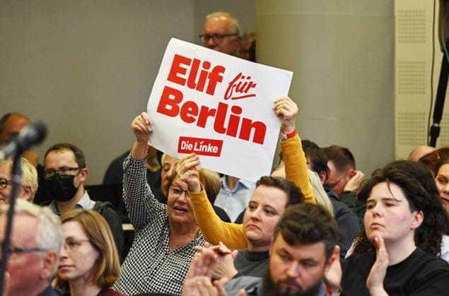Die Linke Berlin Party Conference in Berlin BERLIN, GERMANY – SEPTEMBER 25: Party members take part in the extraordinary session of the 10th State Party Congress of the Die Linke (The Left Party) to assess the election results in Berlin on September 25, 2026. Mayor candidate Elif Eralp also took part in the conference. Volodymyr Sindieiev Anadolu Berlin Germany. Editorial use only. Please get in touch for any other usage.  Copyright: x2026xAnadoluxVolodymyrxSindieievx