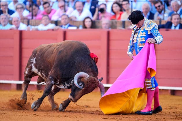 Second Subscription Bullfight of the San Miguel Fair in Seville: José María Manzanares during the second subscription bullfight of the San Miguel Fair at the Real Maestranza de Caballería on September 25, 2026, in Seville, Andalusia, Spain José María Manzanares, Alejandro Talavante, and Juan Ortega fought bulls from Puerto de San Lorenzo and Ventana de San Lorenzo during the first subscription bullfight of the San Miguel Fair on September 25, 2026, in Seville, Andalusia, Spain Copyright: xJoaquinxCorcherox 7800420