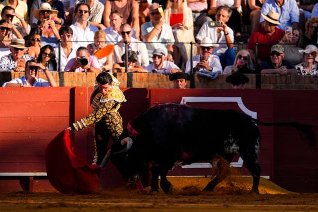 Second Subscription Bullfight of the San Miguel Fair in Seville: Alejandro Talavante during the second subscription bullfight of the San Miguel Fair at the Real Maestranza de Caballería on September 25, 2026, in Seville, Andalusia, Spain José María Manzanares, Alejandro Talavante, and Juan Ortega fought bulls from Puerto de San Lorenzo and Ventana de San Lorenzo during the first subscription bullfight of the San Miguel Fair on September 25, 2026, in Seville, Andalusia, Spain Copyright: xJoaquinxCorcherox 7800446