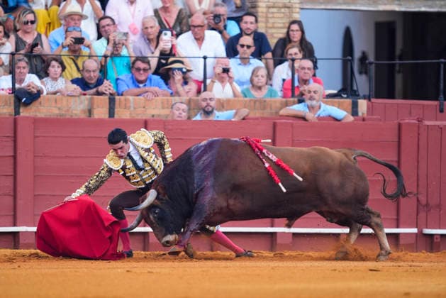 Second Subscription Bullfight of the San Miguel Fair in Seville: Alejandro Talavante during the second subscription bullfight of the San Miguel Fair at the Real Maestranza de Caballería on September 25, 2026, in Seville, Andalusia, Spain José María Manzanares, Alejandro Talavante, and Juan Ortega fought bulls from Puerto de San Lorenzo and Ventana de San Lorenzo during the first subscription bullfight of the San Miguel Fair on September 25, 2026, in Seville, Andalusia, Spain Copyright: xJoaquinxCorcherox 7800452