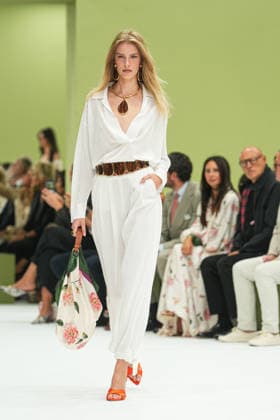 IPA88969536 - Milan, Milan Women™s Fashion Week Spring Summer 2027 - Women™s Fashion, Spring Summer 2027 - Luisa Spagnoli fashion show - runway Pictured: models  Copyright: xRiccardoxGIordanox xRiccardoxGiordano IPAx IPA88969536