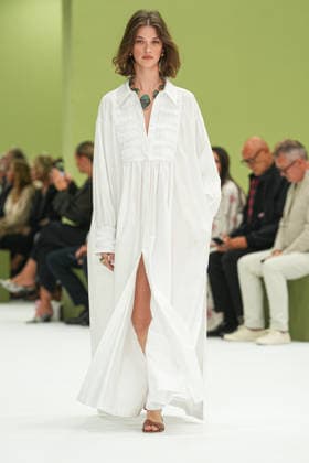 IPA88969632 - Milan, Milan Women™s Fashion Week Spring Summer 2027 - Women™s Fashion, Spring Summer 2027 - Luisa Spagnoli fashion show - runway In the photo: models  Copyright: xRiccardoxGIordanox xRiccardoxGiordano IPAx IPA88969632