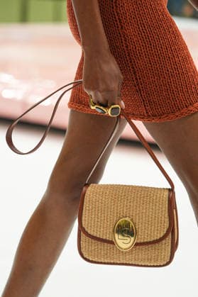 IPA88969599 - Milan, Milan Women™s Fashion Week Spring Summer 2027 - Women™s Fashion, Spring Summer 2027 - Luisa Spagnoli fashion show - runway in the photo: detail of a handbag  Copyright: xRiccardoxGIordanox xRiccardoxGiordano IPAx IPA88969599