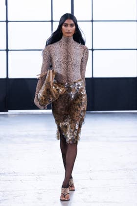 IPA88972553 - Milan, Milan Women™s Fashion Week Spring Summer 2027 - Women™s Fashion, Spring Summer 2027 - Elisabetta Franchi fashion show - fashion show - Pictured: model  Copyright: xCinziaxCamelax xx IPA88972553