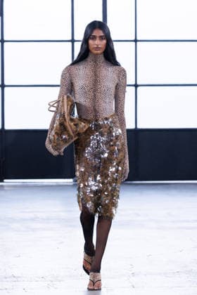 IPA88972550 - Milan, Milan Women™s Fashion Week Spring Summer 2027 - Women™s Fashion, Spring Summer 2027 - Elisabetta Franchi fashion show - fashion show - Pictured: model  Copyright: xCinziaxCamelax xx IPA88972550