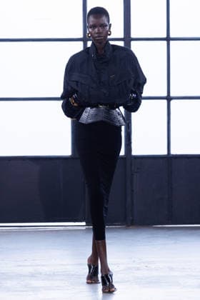 IPA88972605 - Milan, Milan Women™s Fashion Week Spring Summer 2027 - Women™s Fashion, Spring Summer 2027 - Elisabetta Franchi fashion show - fashion show - Pictured: model  Copyright: xCinziaxCamelax xx IPA88972605