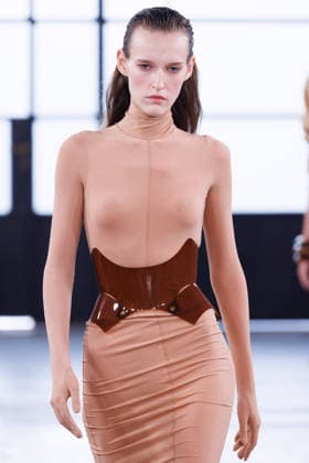 IPA88972873 - Milan, Milan Women™s Fashion Week Spring Summer 2027 - Women™s Fashion, Spring Summer 2027 - Elisabetta Franchi fashion show - fashion show - Pictured: model  Copyright: xCinziaxCamelax xx IPA88972873
