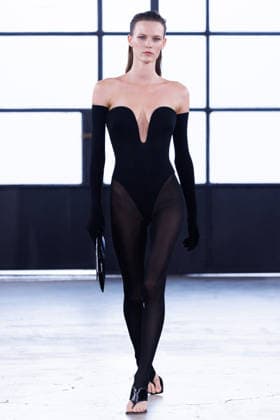 IPA88972913 - Milan, Milan Women™s Fashion Week Spring Summer 2027 - Women™s Fashion, Spring Summer 2027 - Elisabetta Franchi fashion show - fashion show - Pictured: model  Copyright: xCinziaxCamelax xx IPA88972913