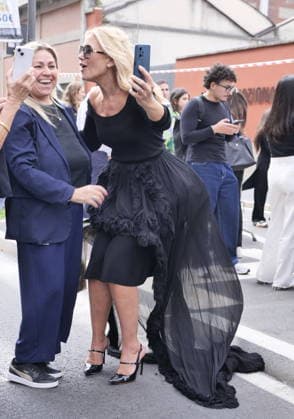 IPA88973636 - Milan, Milan Women s Fashion Week: Spring Summer 2026 2027 - Women s Fashion, Spring Summer 2026–2027 - Blumarine fashion show - Pictured: Valeria Mazza  Copyright: xLucaxPontix xLucaPonti IpaAgencyx IPA88973636