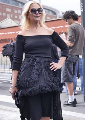 IPA88973648 - Milan, Milan Women s Fashion Week: Spring Summer 2026 2027 - Women s Fashion, Spring Summer 2026–2027 - Blumarine fashion show - Pictured: Valeria Mazza  Copyright: xLucaxPontix xLucaPonti IpaAgencyx IPA88973648