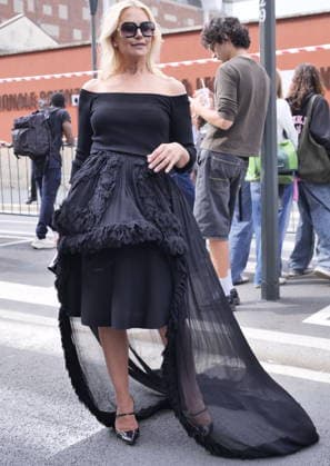 IPA88973655 - Milan, Milan Women s Fashion Week: Spring Summer 2026 2027 - Women s Fashion, Spring Summer 2026–2027 — Blumarine fashion show — Pictured: Valeria Mazza  Copyright: xLucaxPontix xLucaPonti IpaAgencyx IPA88973655
