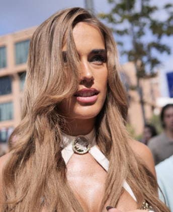 IPA88973590 - Milan, Milan Women s Fashion Week: Spring Summer 2026 2027 - Women s Fashion, Spring Summer 2026–2027 - Blumarine fashion show - Pictured: Clara Soccins  Copyright: xLucaxPontix xLucaPonti IpaAgencyx IPA88973590