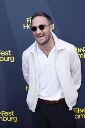 Frederick Lau attends the premiere of *Nachtschicht: Sterben verboten* on September 25, 2026, during the 34th Film Festival in Hamburg, Germany. *Nachtschicht* premiere during the 34th Film Festival in Hamburg, Germany