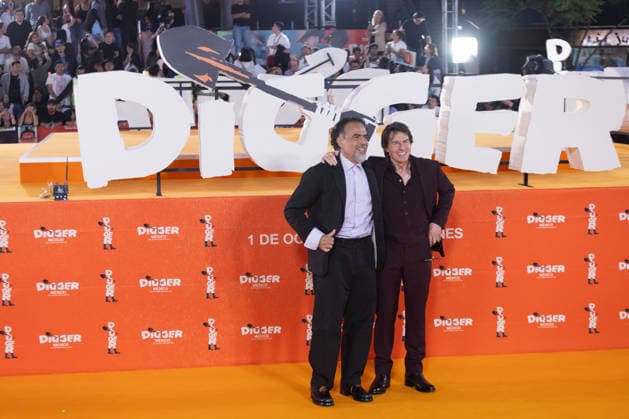September 25, 2026, Mexico City, Mexico: US actor TOM CRUISE and Mexican filmmaker ALEJANDRO GONZALEZ INARRITU present Digger in Mexico City during an event with media and fans at Parque Toreo. The film, starring CRUISE and directed by INARRITU, marks their first collaboration and brought the cast together with press and audiences. Mexico City Mexico - ZUMAl178 20260925_znp_l178_072 Copyright: xCristianxLeyvax