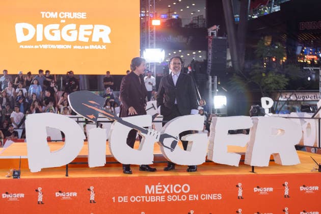 September 25, 2026, Mexico City, Mexico: US actor TOM CRUISE and Mexican filmmaker ALEJANDRO GONZALEZ INARRITU present Digger in Mexico City during an event with media and fans at Parque Toreo. The film, starring CRUISE and directed by INARRITU, marks their first collaboration and brought the cast together with press and audiences. Mexico City Mexico - ZUMAl178 20260925_znp_l178_087 Copyright: xCristianxLeyvax