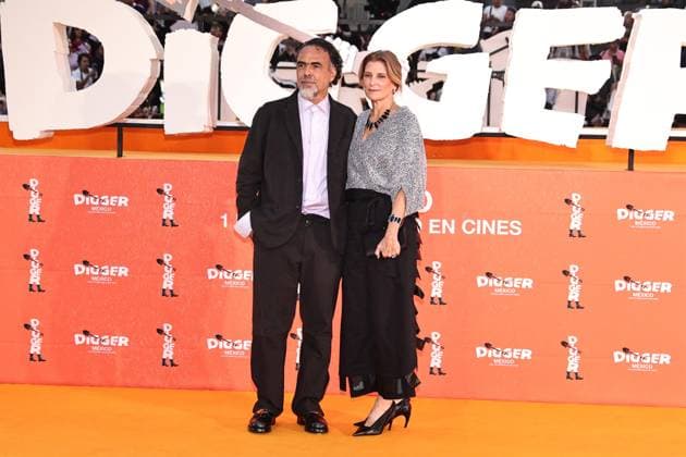 September 25, 2026, Ciudad De Mexico, Ciudad De Mexico, Mexico: TO - 45249 - Mexico City - 09 25 2026 - The director Alejandro Gonzalez Inarritu and Maria Gonzalez, during the red carpet of the movie - Digger -, at Parque Plaza Toreo, in Mexico City. Clasos photo Ciudad De Mexico Mexico - ZUMAcs4_ 20260925_faa_cs4_155 Copyright: xAlfonsoxManzanox