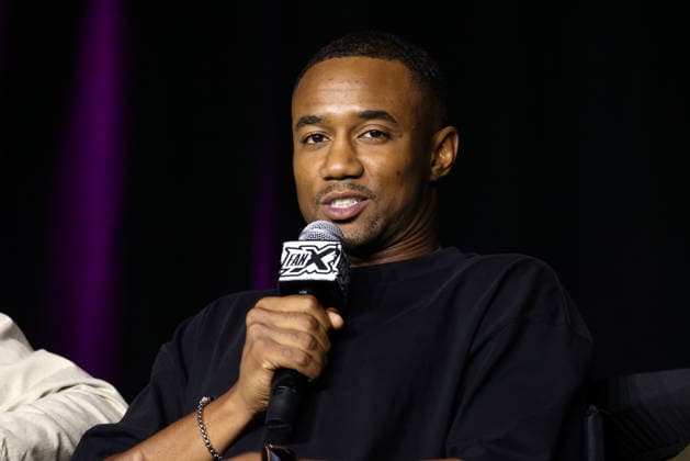 September 25, 2026, Salt Lake City, Utah, USA: Actor JESSIE T. USHER speaks at the 2026 FanX Salt Lake City at the Salt Palace Convention Center. Salt Lake City USA  - ZUMAg247 20260925_znp_g247_015 Copyright: xGagexSkidmorex