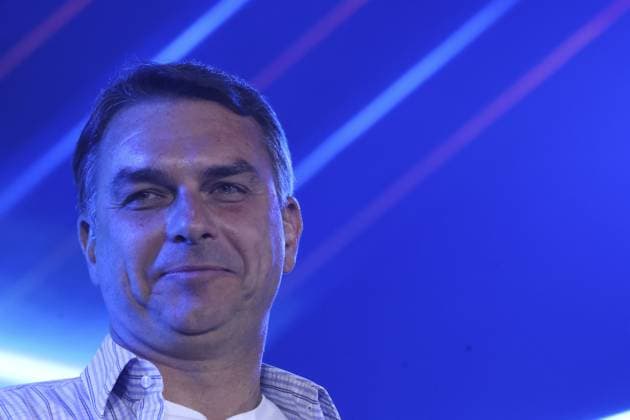 RECORD DATE NOT STATED Flavio Bolsonaro and Tarcisio de Freitas participate in the Jaguariuna rodeo in Sao Paulo. Jaguariuna (SP), 09 25 2026 2026 elections rodeo Presidential candidate Flavio Bolsonaro (PL) and the governor of Sao Paulo, Tarcisio de Freitas (Republicanos), participate in the Jaguariuna Rodeo Festival, this Friday (25), in Jaguariuna, in the interior of Sao Paulo. They are accompanied by the candidates for the Senate for Sao Paulo Andre do Prado (PL) and Guilherme Derrite (PP).(Foto: Leco Viana Thenews2 imago images) Flavio Bolsonaro and Tarcisio de Freitas participate in the Jaguariuna rodeo in Sao Paulo.  Copyright: xLecoxVianax