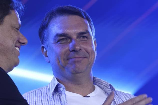 RECORD DATE NOT STATED Flavio Bolsonaro and Tarcisio de Freitas participate in the Jaguariuna rodeo in Sao Paulo. Jaguariuna (SP), 09 25 2026 2026 elections rodeo Presidential candidate Flavio Bolsonaro (PL) and the governor of Sao Paulo, Tarcisio de Freitas (Republicanos), participate in the Jaguariuna Rodeo Festival, this Friday (25), in Jaguariuna, in the interior of Sao Paulo. They are accompanied by the candidates for the Senate for Sao Paulo Andre do Prado (PL) and Guilherme Derrite (PP).(Foto: Leco Viana Thenews2 imago images) Flavio Bolsonaro and Tarcisio de Freitas participate in the Jaguariuna rodeo in Sao Paulo.  Copyright: xLecoxVianax