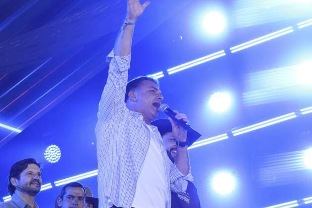 RECORD DATE NOT STATED Flavio Bolsonaro and Tarcisio de Freitas participate in the Jaguariuna rodeo in Sao Paulo. Jaguariuna (SP), 09 25 2026 2026 elections rodeo Presidential candidate Flavio Bolsonaro (PL) and the governor of Sao Paulo, Tarcisio de Freitas (Republicanos), participate in the Jaguariuna Rodeo Festival, this Friday (25), in Jaguariuna, in the interior of Sao Paulo. They are accompanied by the candidates for the Senate for Sao Paulo Andre do Prado (PL) and Guilherme Derrite (PP).(Foto: Leco Viana Thenews2 imago images) Flavio Bolsonaro and Tarcisio de Freitas participate in the Jaguariuna rodeo in Sao Paulo.  Copyright: xLecoxVianax