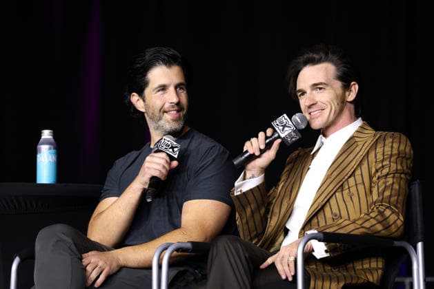 September 25, 2026, Salt Lake City, Utah, USA: Actors JOSH PECK and DRAKE BELL speak at the 2026 FanX Salt Lake City at the Salt Palace Convention Center. Salt Lake City USA - ZUMAg247 20260925_znp_g247_026 Copyright: xGagexSkidmorex