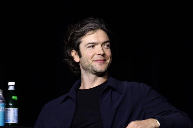 September 25, 2026, Salt Lake City, Utah, USA: Actor ETHAN PECK speaks at the 2026 FanX Salt Lake City at the Salt Palace Convention Center. Salt Lake City USA - ZUMAg247 20260925_znp_g247_055 Copyright: xGagexSkidmorex