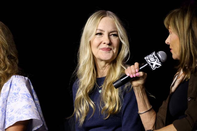 September 25, 2026, Salt Lake City, Utah, USA: Voice actress LINDA LARKIN speaks at the 2026 FanX Salt Lake City at the Salt Palace Convention Center. Salt Lake City USA - ZUMAg247 20260925_znp_g247_067 Copyright: xGagexSkidmorex