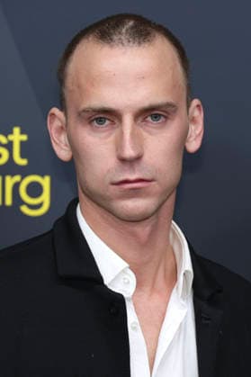 Emil Belton at the premiere of the ARD series *Friesenjunkies* at the 34th Filmfest Hamburg 2026 at Cinemaxx Dammtor in Hamburg, September 25, 2026 Foto:xgbrcix xFuturexImagex friesenjunkies_6907