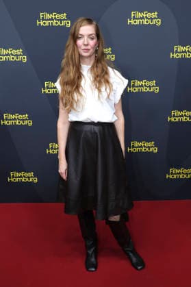 Pheline Roggan at the premiere of the ARD series *Friesenjunkies* at the 34th Hamburg Film Festival 2026 at Cinemaxx Dammtor in Hamburg, September 25, 2026 Foto:xgbrcix xFuturexImagex friesenjunkies_6911
