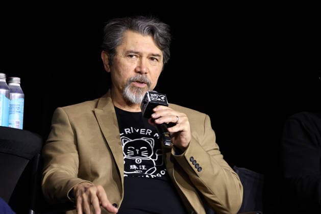September 25, 2026, Salt Lake City, Utah, USA: Actor LOU DIAMOND PHILLIPS speaks at the 2026 FanX Salt Lake City at the Salt Palace Convention Center. Salt Lake City USA  - ZUMAg247 20260925_znp_g247_089 Copyright: xGagexSkidmorex