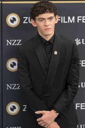 Joe Locke at the premiere of the film *Black Church Bay* at the 22nd Zurich Film Festival at Corso Zurich, September 25, 2026 Foto:xA.xRaemyx xFuturexImagex black_6903