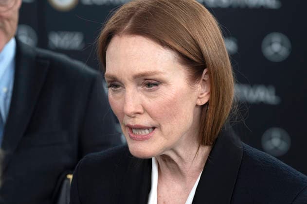Julianne Moore at the premiere of the film *The Debut* at the 22nd Zurich Film Festival at the Kongresshaus in Zurich, September 25, 2026 Foto:xA.xRaemyx xFuturexImagex debut_6317