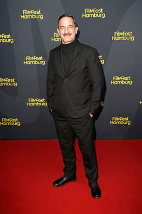 Sönke Möhring at the premiere of the ARD series *Friesenjunkies* at the 34th Hamburg Film Festival 2026 at Cinemaxx Dammtor in Hamburg, September 25, 2026 Foto:xC.xTamckex xFuturexImagex friesenjunkies_6969