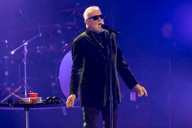 Roger Taylor performs at Manchester Opera House Queen drummer Roger Taylor performs a solo show at Manchester Opera House as part of his Violence Insane In A Beautiful World Tour, 25th September 2026, Credit:Mike Gray MIKE GRAY - B4227 Avalon  Copyright: xMikexGrayx xMIKExGRAYx-xB4227x xAvalonx 1138219942