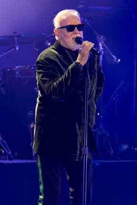 Roger Taylor performs at Manchester Opera House Queen drummer Roger Taylor performs a solo show at Manchester Opera House as part of his Violence Insane In A Beautiful World Tour, 25th September 2026, Credit:Mike Gray MIKE GRAY - B4227 Avalon  Copyright: xMikexGrayx xMIKExGRAYx-xB4227x xAvalonx 1138220060