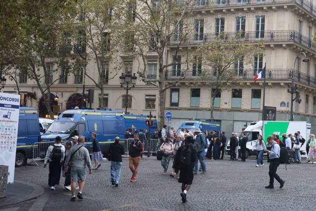 Pope Leo XIV s Visit to France Pierre Teyssot MAXPPP Pope Leo XIV s Visit to France Paris, France on September 26, 2026 Pope Leo XIV s Visit to Paris, Open-Air Mass at the Place de la Concorde, Champs-Élysées Access and Security Checkpoint Near the Madeleine Pierre Teyssot Maxppp Paris, France  Copyright: xMAXPPPxPierrexTeyssotx TEY61424 TEY61424