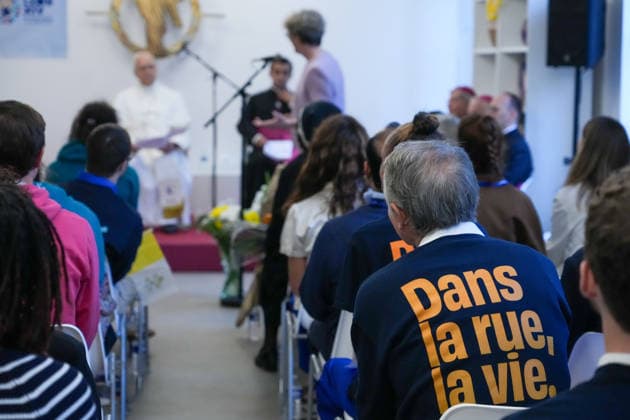 IPA88988661 - France, Paris, Vatican, September 26, 2026 Pope Leo XIV visits the Maison Bakhita Center for Accompaniment and Social Integration, dedicated to welcoming and supporting migrants, during his apostolic journey to France. Photo by POOL Catholic Press Photo  Copyright: xPOOL xCatholicxPressxPhotox xPOOL xCatholicxPressxPhotox IPA88988661.jpeg