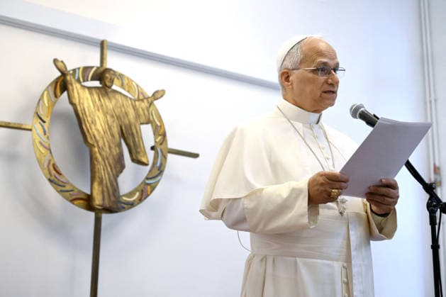 Pope Leo XIV Visits The ‘Maison Bakhita’ Social Integration Centre in Paris Pope Leo XIV visits the ‘Maison Bakhita’ in Paris, France on September 26, 2026, which offers support and social integration services to migrants and refugees, on the second day of his four-day Apostolic Journey to France. The centre’s patron saint, St. Josephine Bakhita (1869-1947), was a former slave who became a religious sister in Italy. Photo by (EV) Simone Risoluti Vatican Media ABACAPRESS.COM Paris France  Copyright: xABACAx