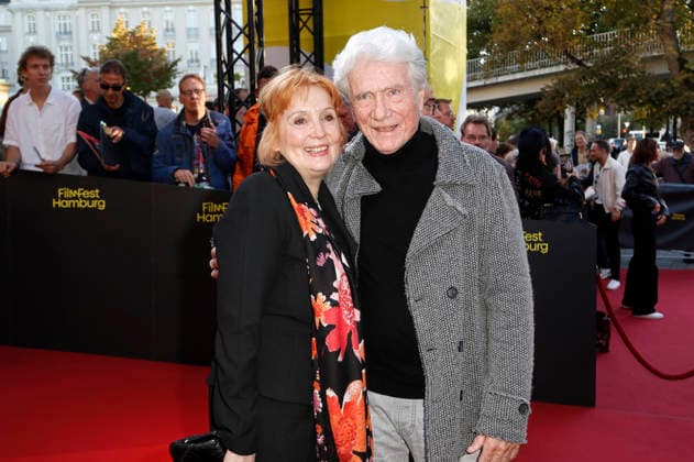 Verena Wengler with her husband Jürgen Prochnow at the premiere of the ZDF film *Nachtschicht: Sterben verboten* at the 34th Filmfest Hamburg 2026 at Cinemaxx Dammtor in Hamburg, September 25, 2026 Foto:xC.xTamckex xFuturexImagex nachtschicht_6921